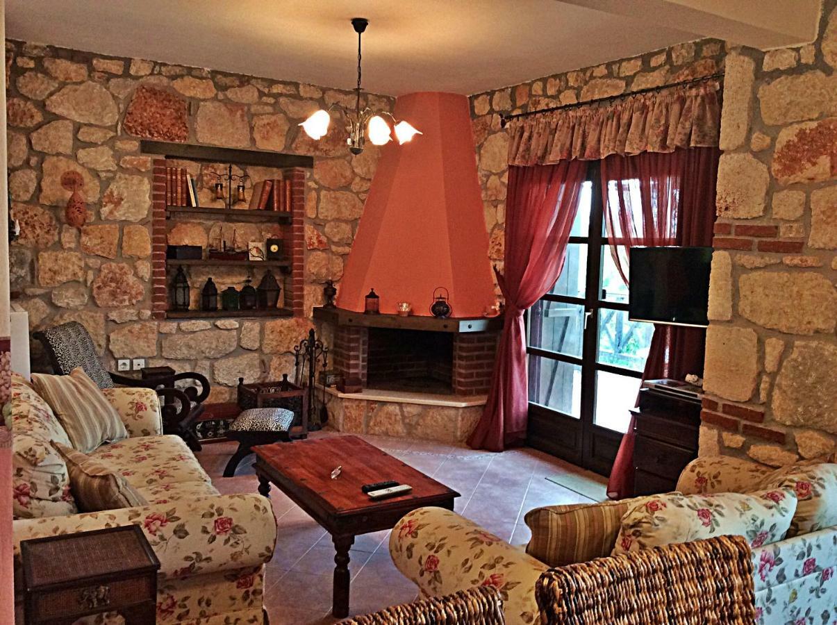 Stone Villa Rokosini 보우르보우로우 외부 사진